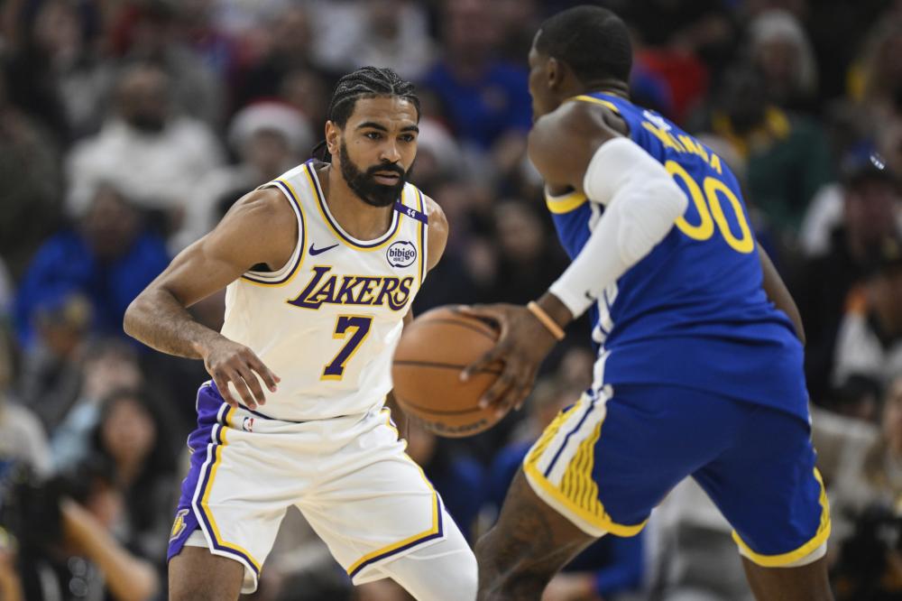 球赛季不仅 球赛季不仅