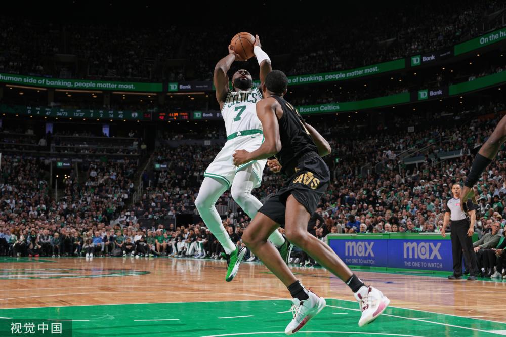 的配合极为 的配合极为